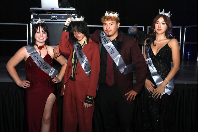 reyes y reinas del baile